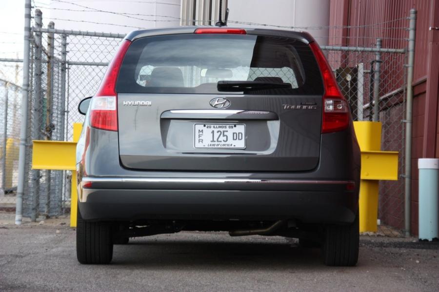  Hyundai Elantra Touring 2008 года  (фото 65 из 118)